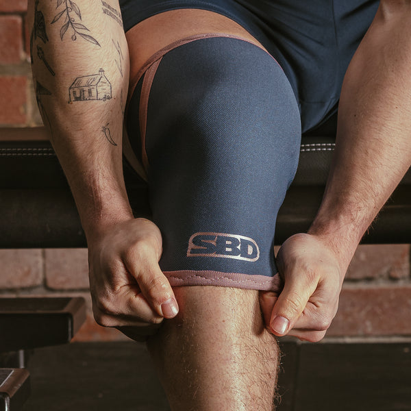 SBD_Singapore_Weightlifting_Knee_Sleeves_Serenity_Range